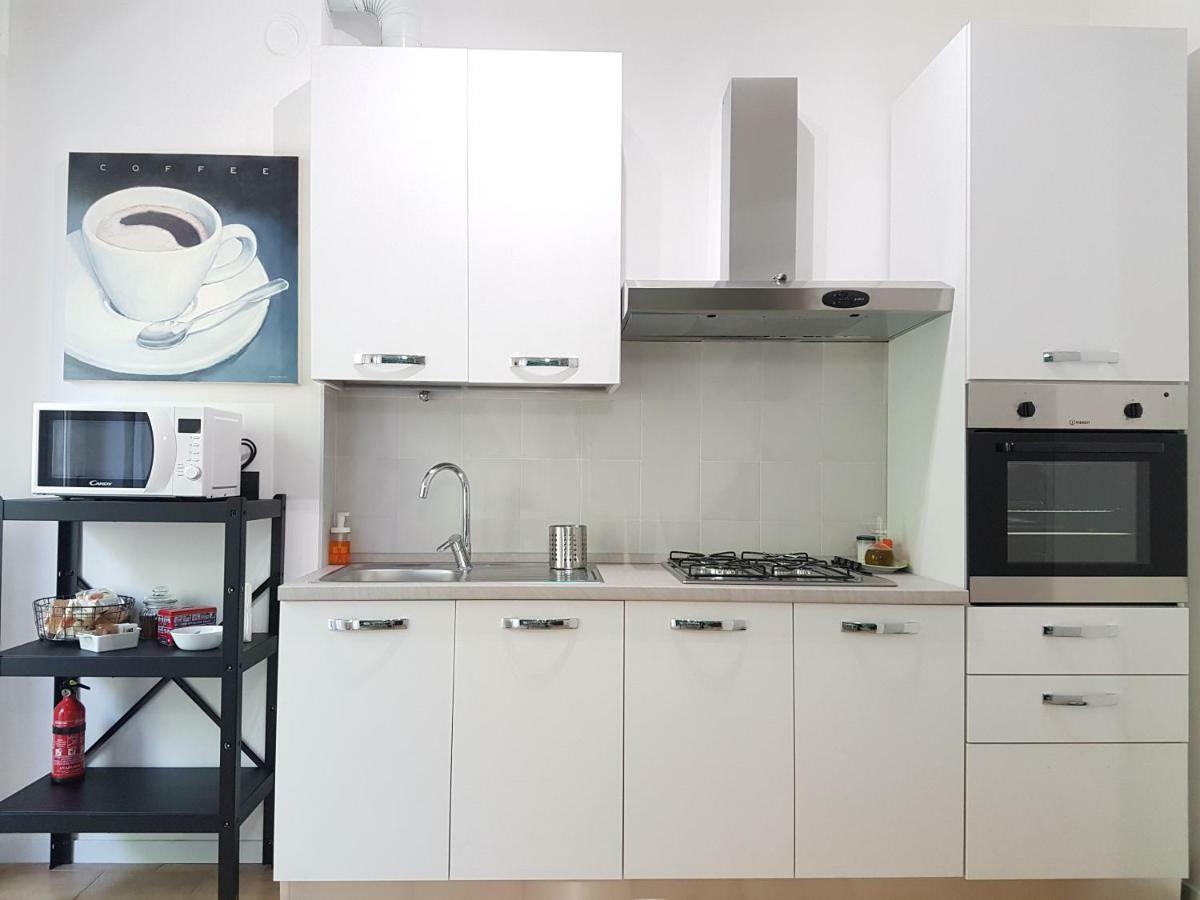 Lab3 City Private Apartment - 2 Bedrooms 帕维亚 外观 照片