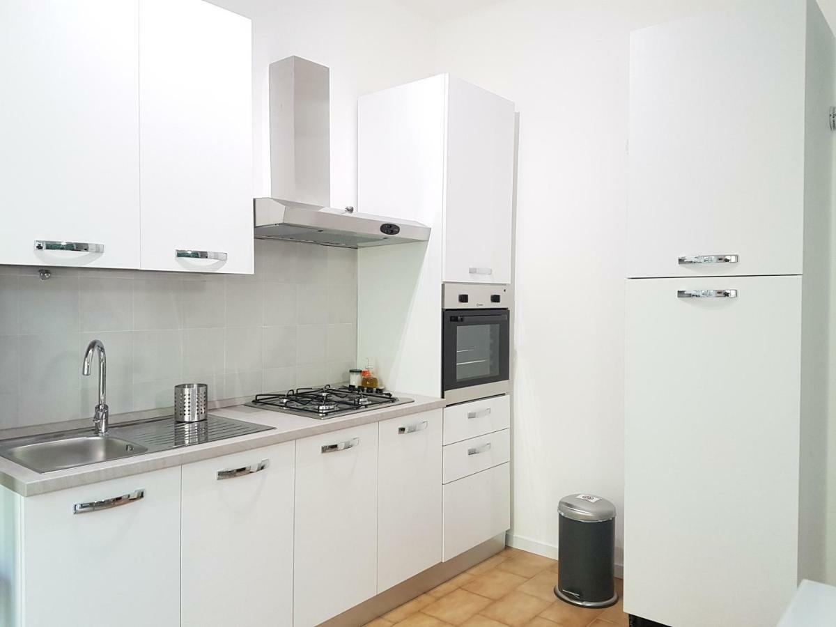 Lab3 City Private Apartment - 2 Bedrooms 帕维亚 外观 照片
